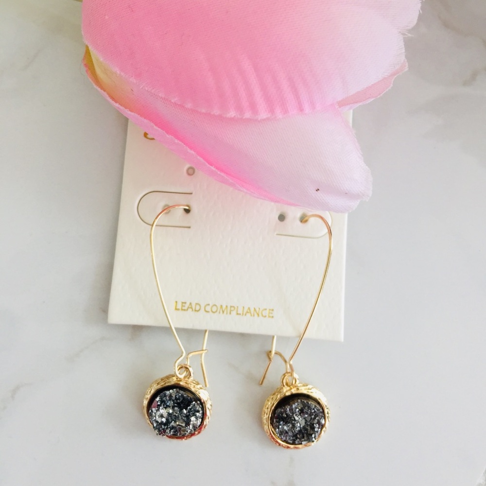 LAST ONE! Simulated Druzy Dangle Wire Earrings - Picture 5 of 7